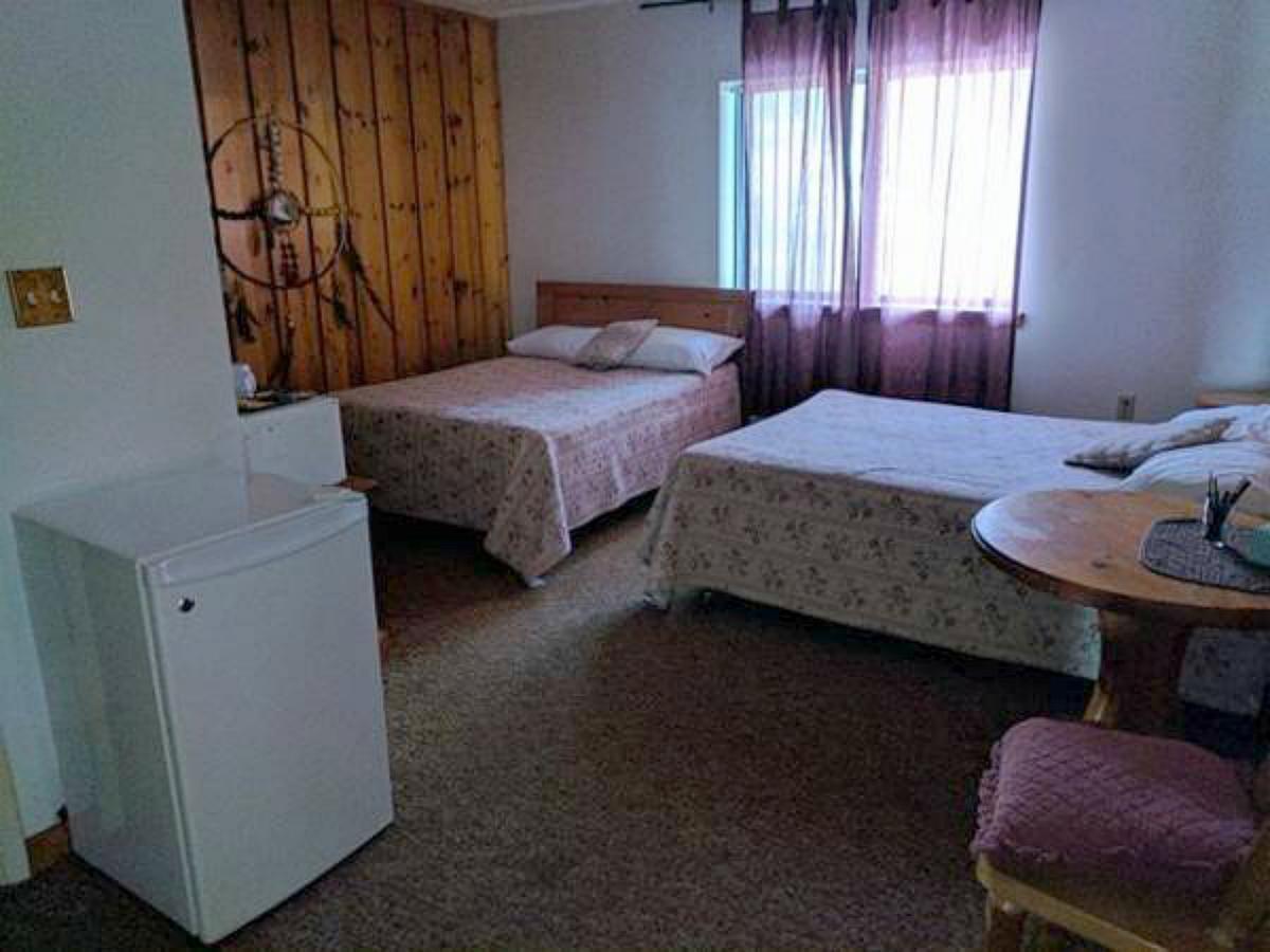 Dunlop Lake Lodge Elliot Lake エクステリア 写真