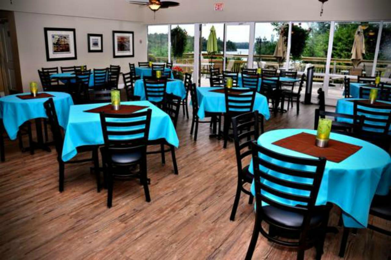 Dunlop Lake Lodge Elliot Lake エクステリア 写真